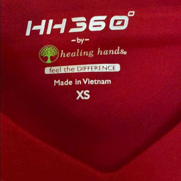 Red scrub top - Picture 2 of 2